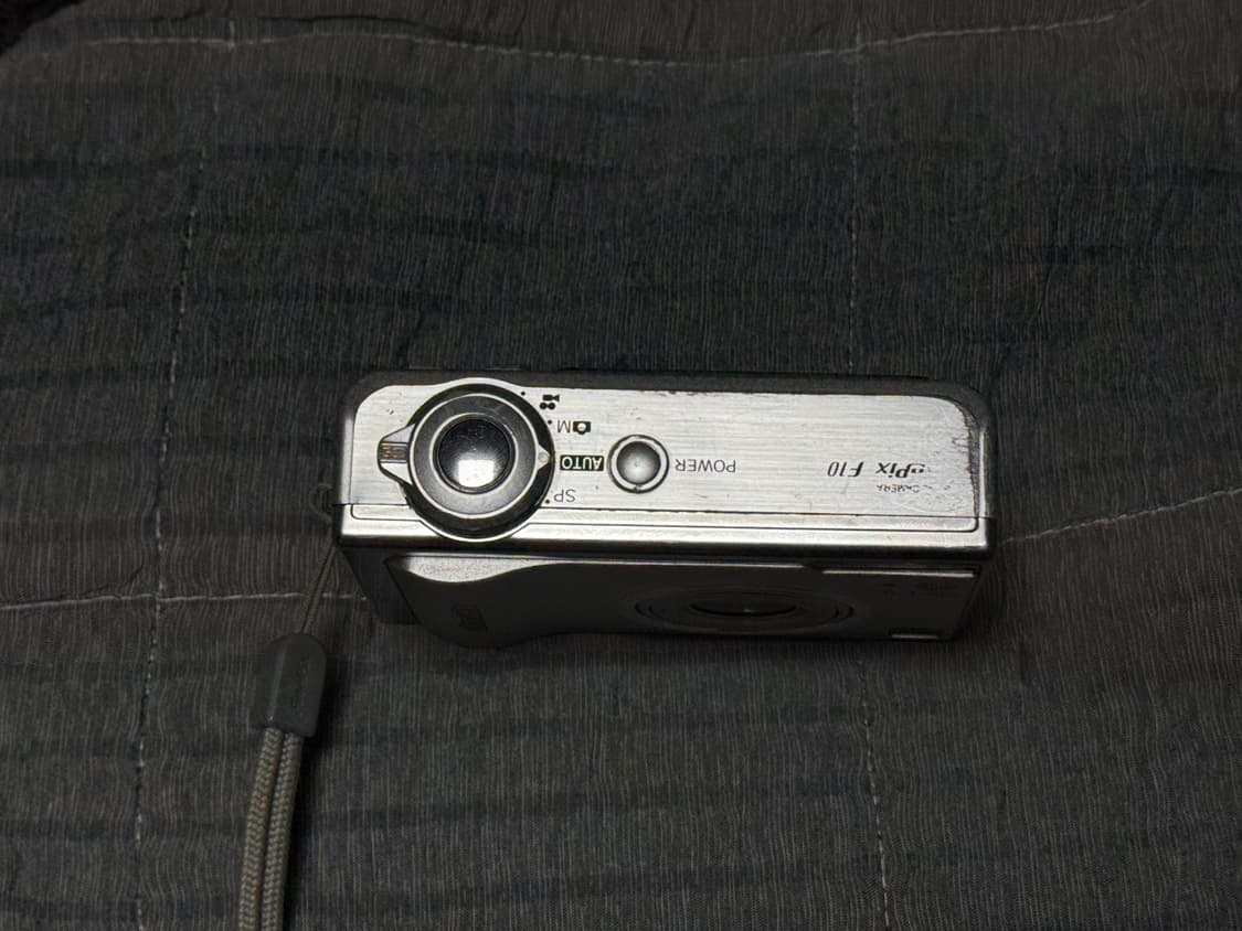 후지 파인픽스 f10 판매합니다 (오토모드만 가능) 상품이미지2