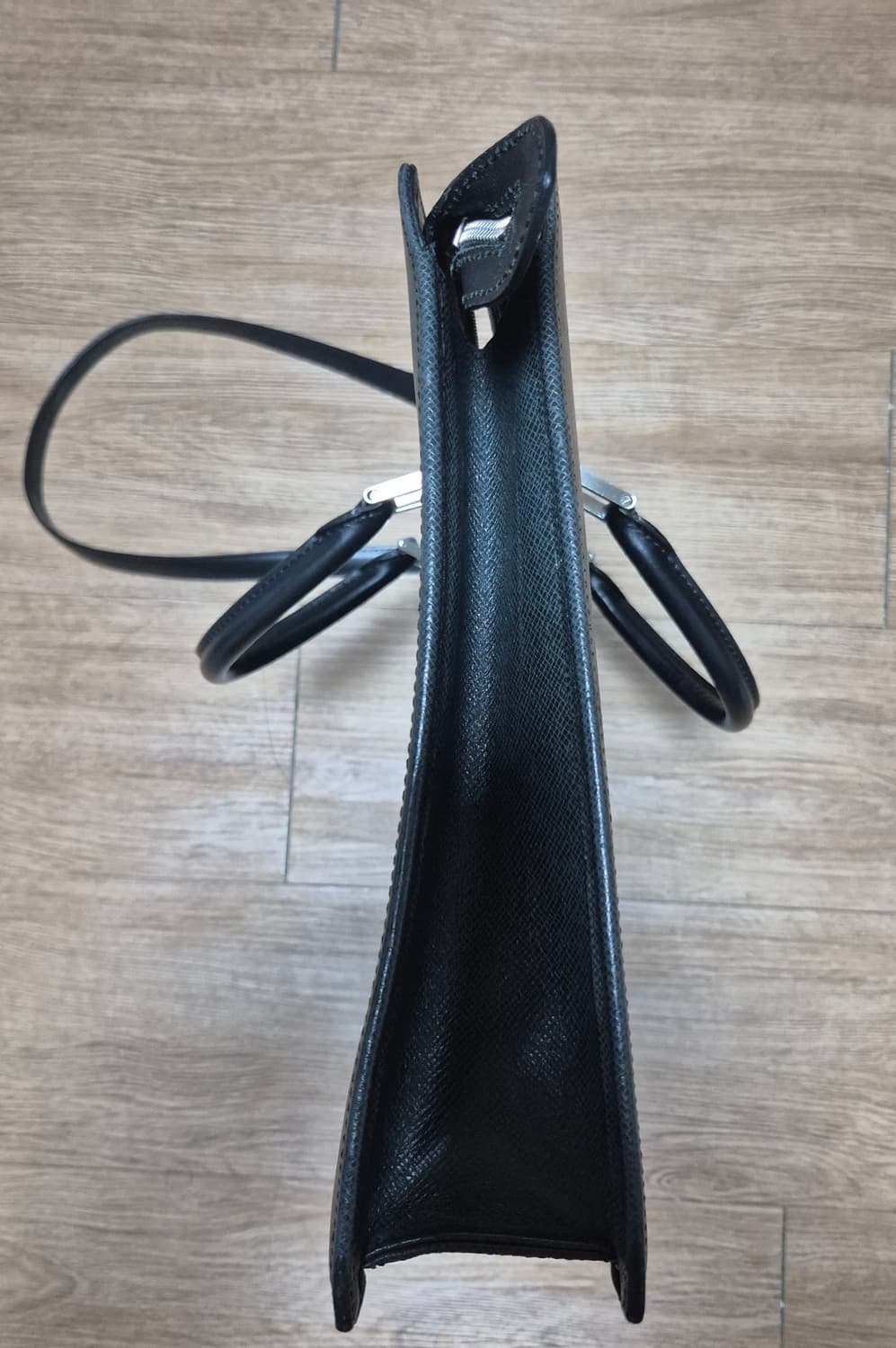 루이비통 타이가 블랙 브리프케이스 서류가방 상품이미지2