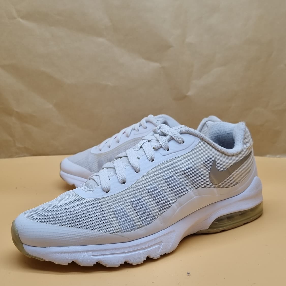 나이키 에어맥스 인비고 남성운동화270  상품이미지1