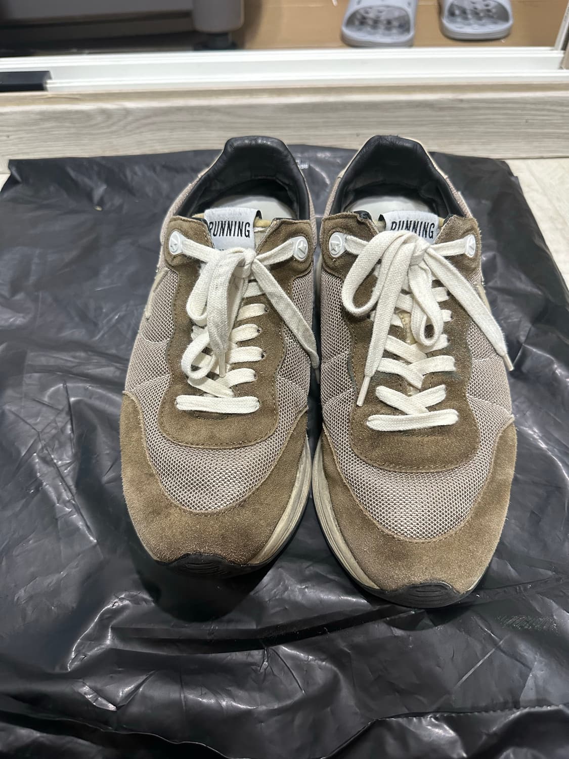 골든구스 러닝솔 41 상품이미지2