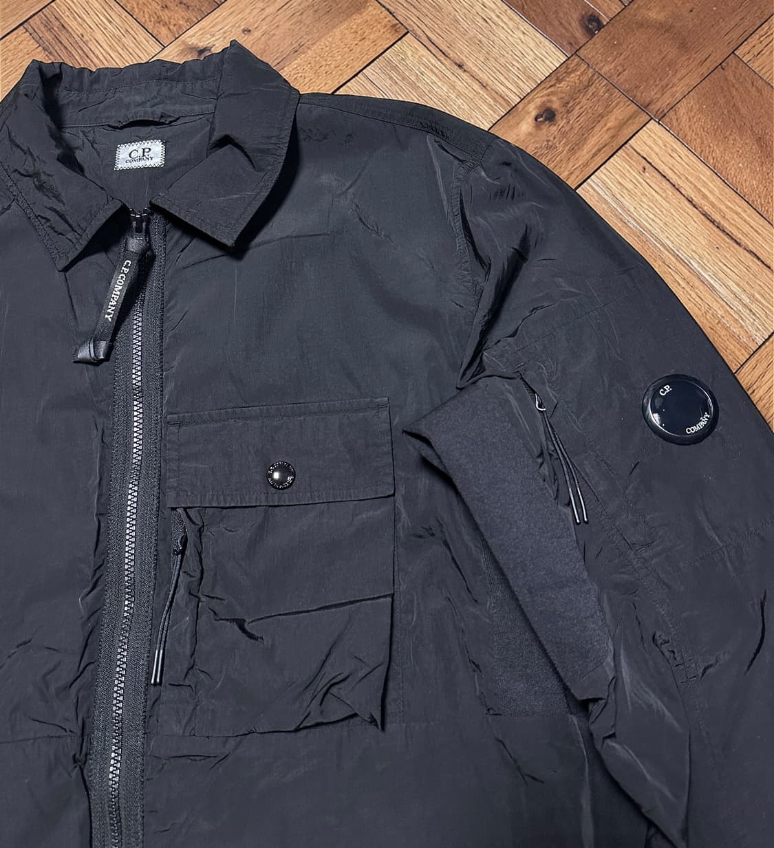 CP컴퍼니 크롬 나일론 지퍼 오버셔츠 상품이미지2