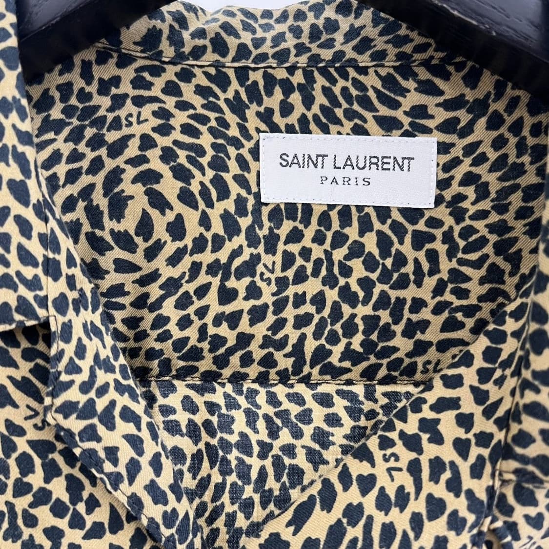 [강동원님 착용] 생로랑 23ss 레오파드 셔츠 상품이미지5
