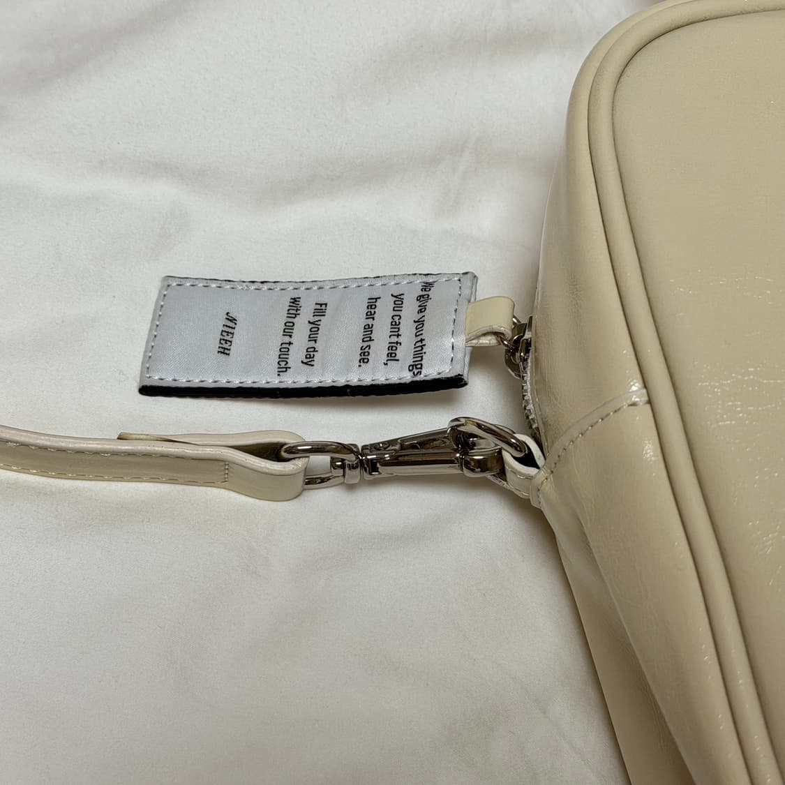 니히 nieeh 스퀘어백 크림 제니 가방  상품이미지3