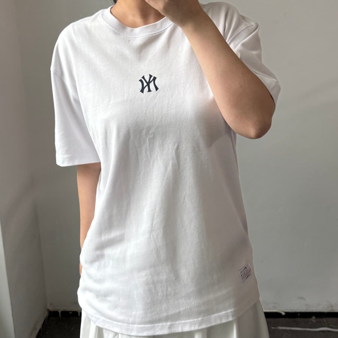 [2XL] 뉴에라 화이트 반팔티 상품이미지2