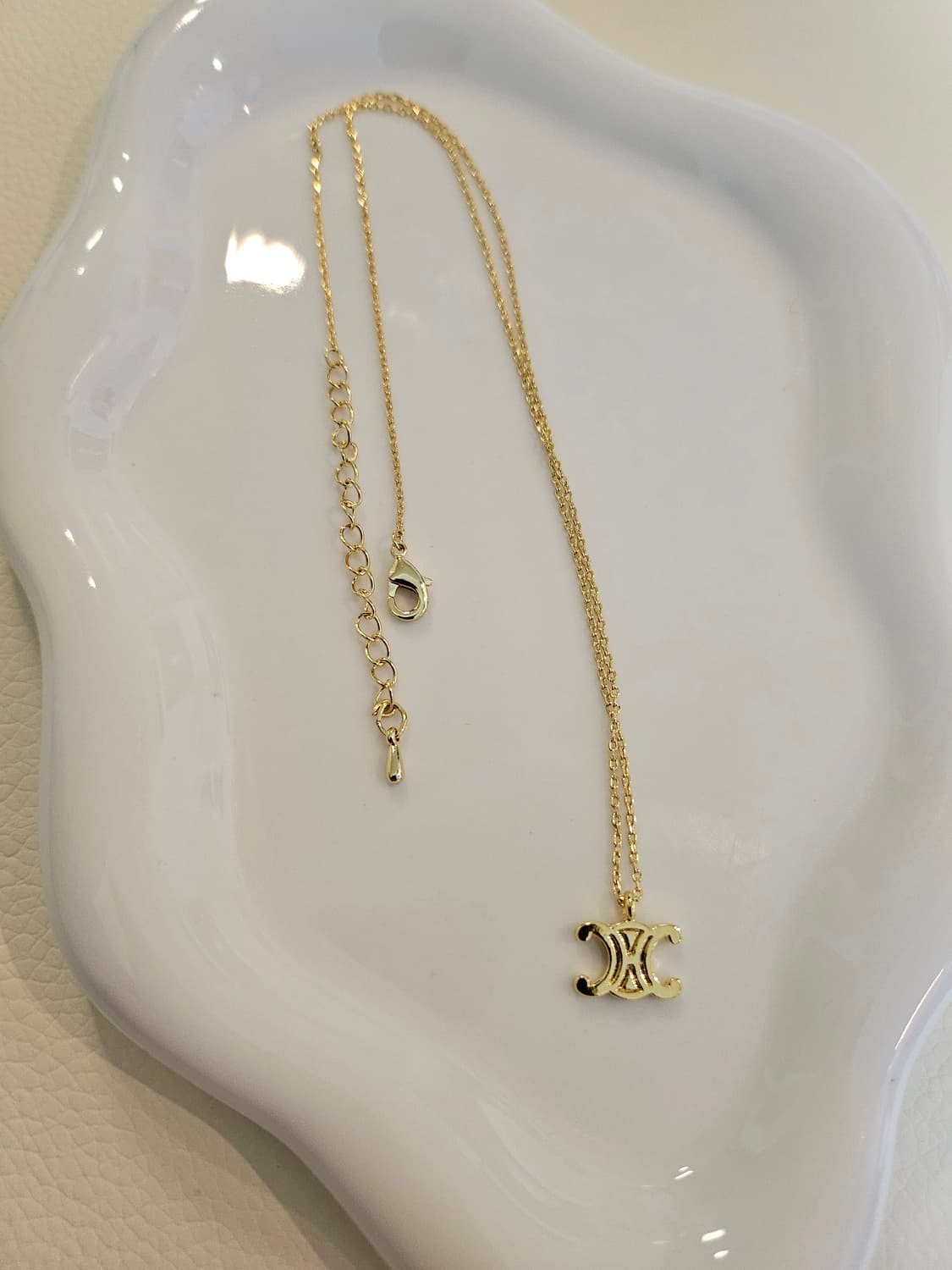 셀린느 업사이클링 금장 목걸이 상품이미지2