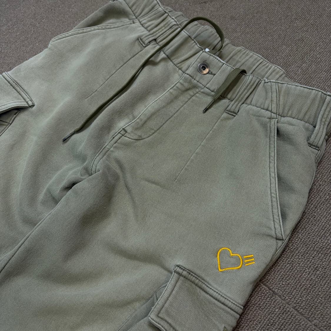 아디다스 X 휴먼메이드 카고 스웻 팬츠 공용 s 상품이미지2