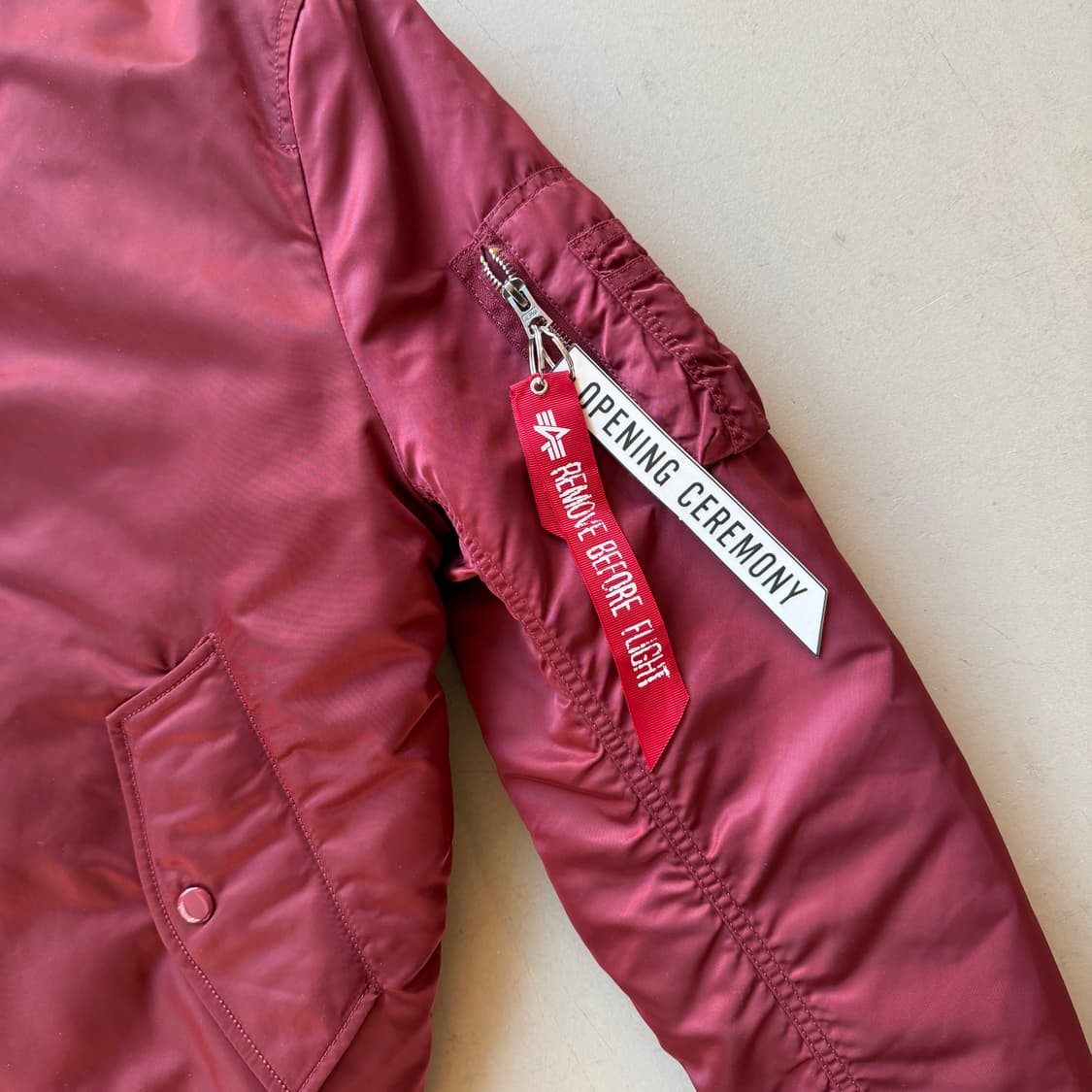 알파 인더스트리 x 오프닝 세레모니 플라이트 자켓 상품이미지1