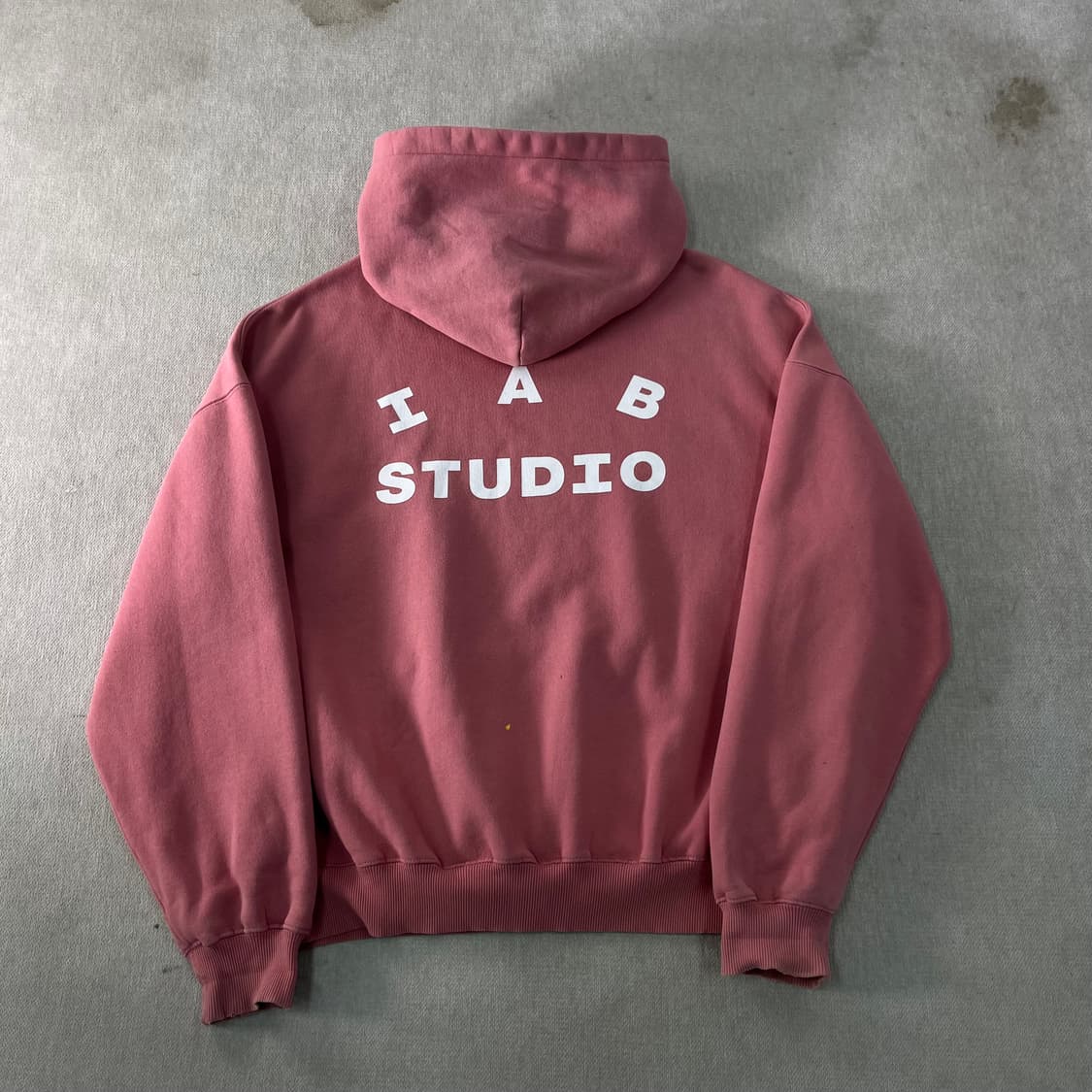 105 아이앱 스튜디오 핑크 후드티  상품이미지1