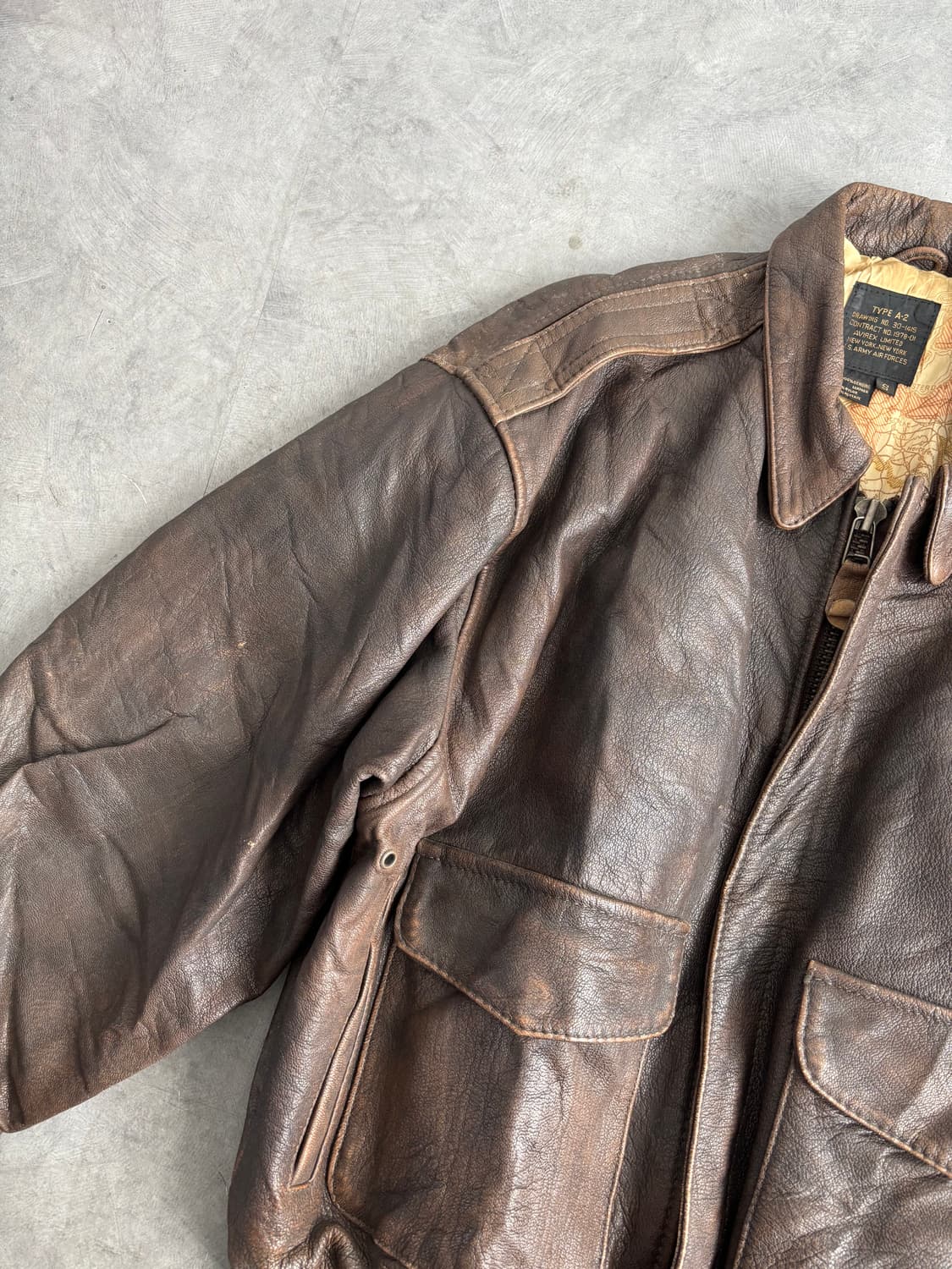 Avirex 아비렉스 80s A-2 브라운 레더 자켓 상품이미지5
