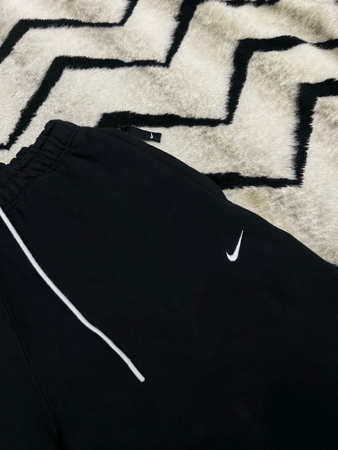 [S]나이키 솔로 스우시 플리스 조거 팬츠/블랙/기모 상품이미지1