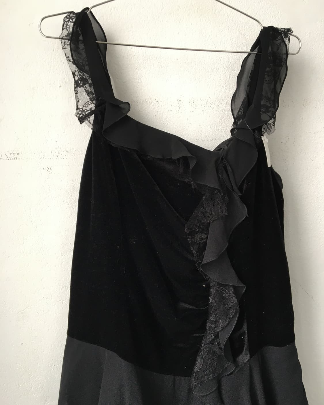 Ruffle lace point onepiece 상품이미지4