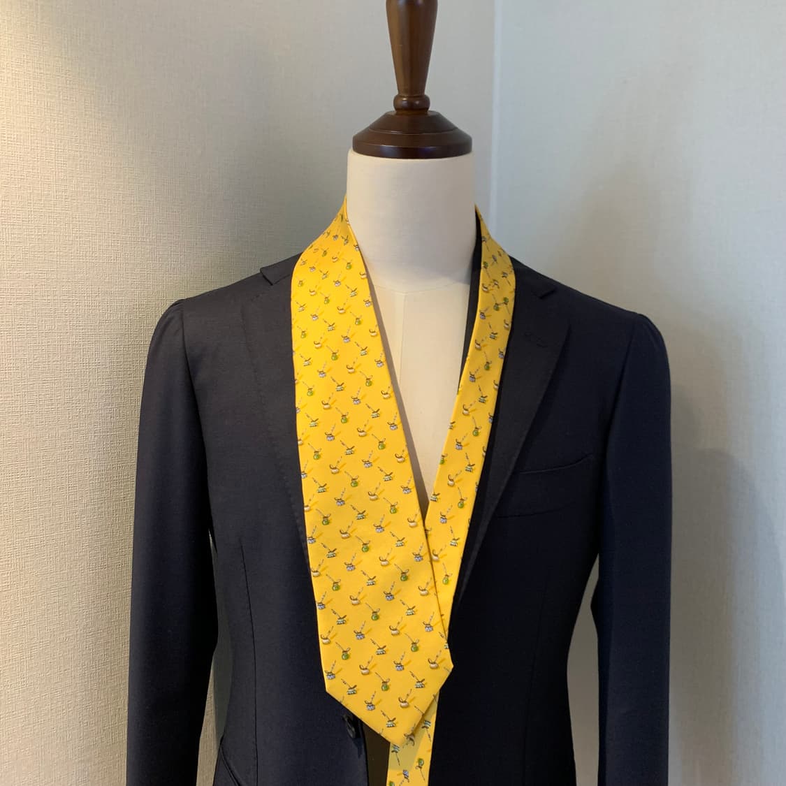 살바토레 페레가모 최상급 명품넥타이 A+등급 9.3cm 100실크 상품이미지1