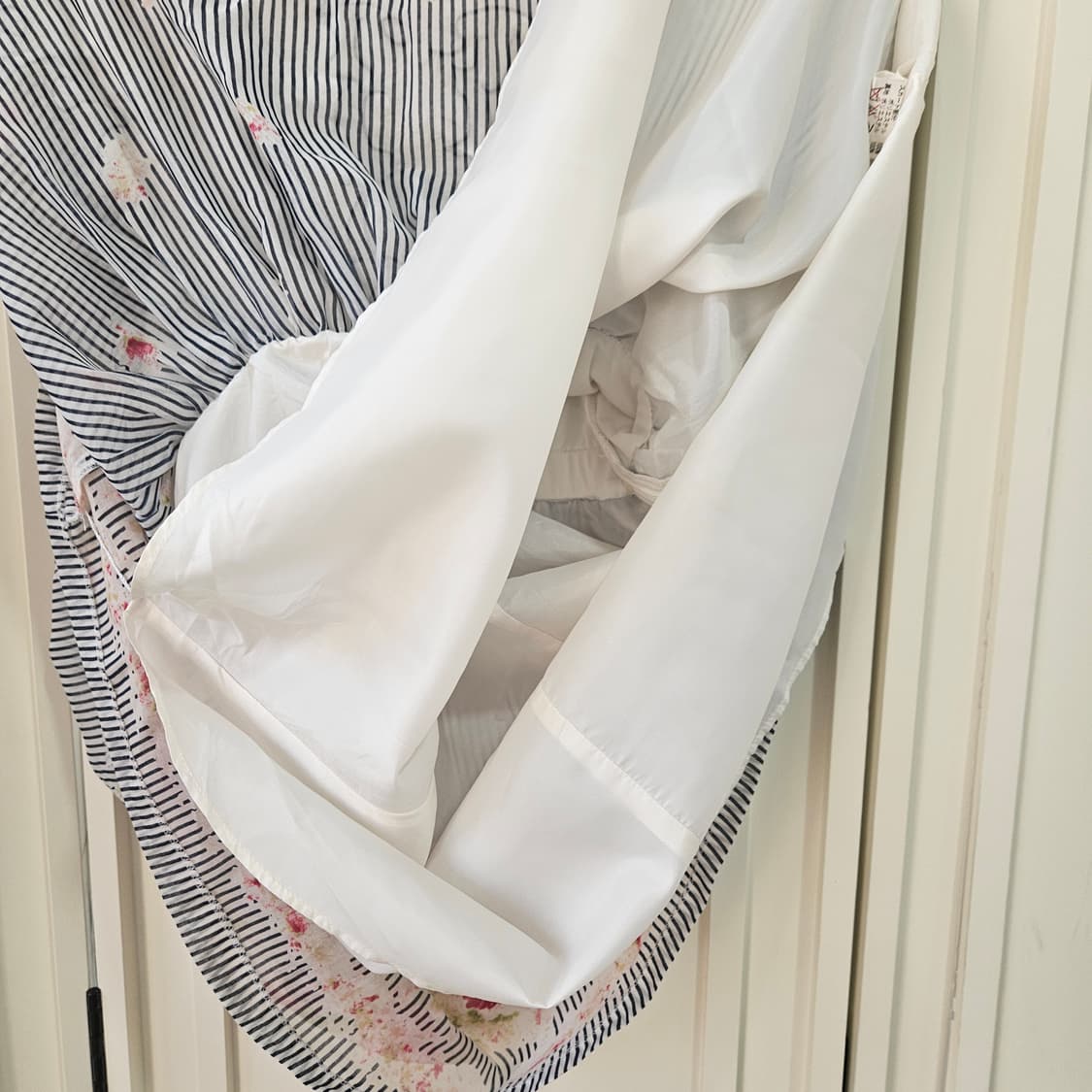 레스트로즈(Lest Rose) 플라워 스트라이프 원피스 상품이미지7