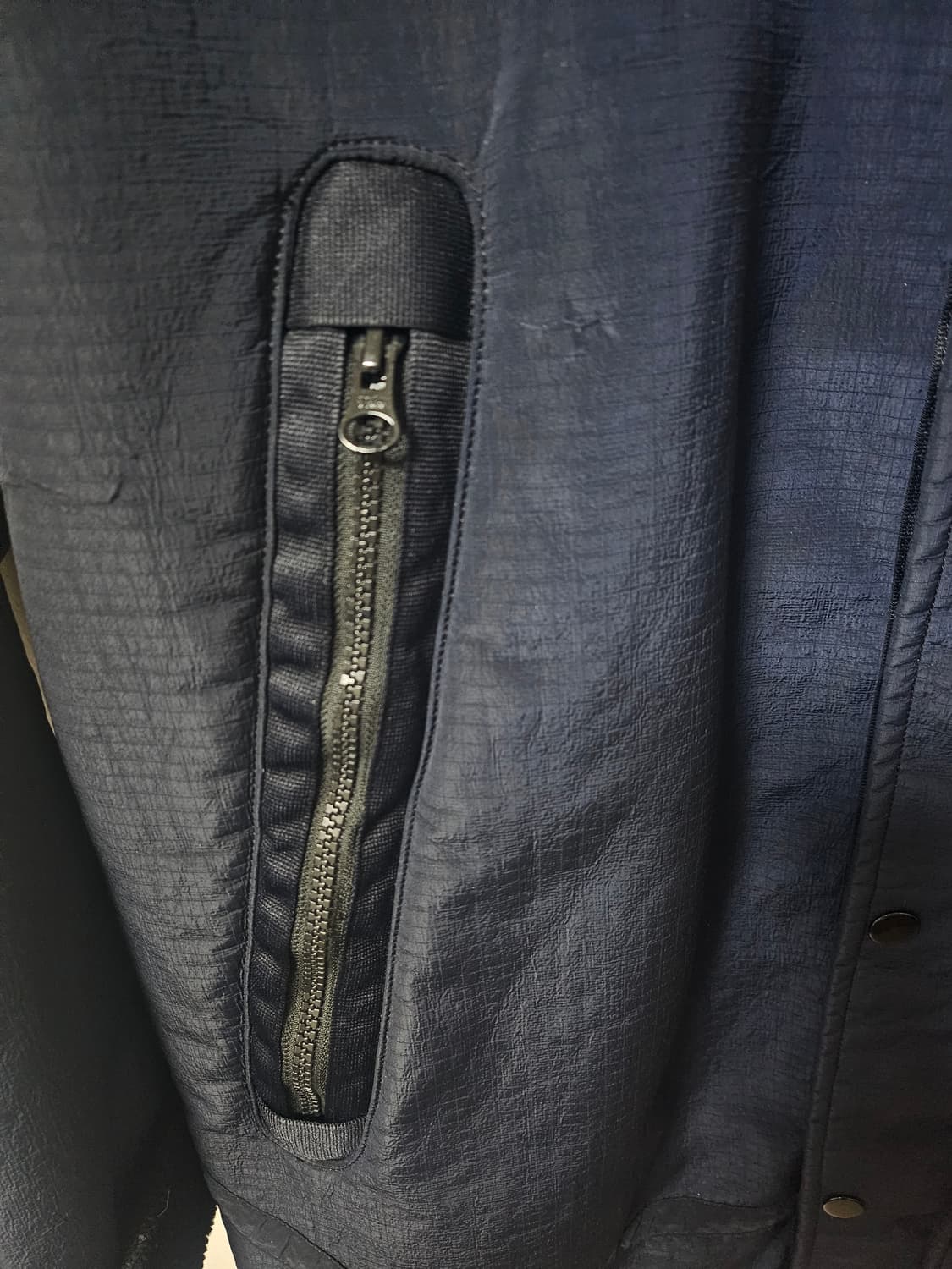 스톤아일랜드X나이키 랩 M 무스탕 코트 (105) 상품이미지5