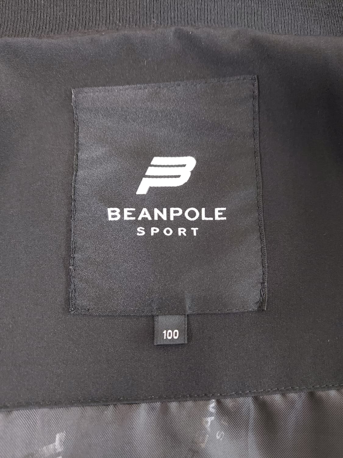 빈폴 스포츠 블랙 봄버 자켓(100)

 상품이미지6