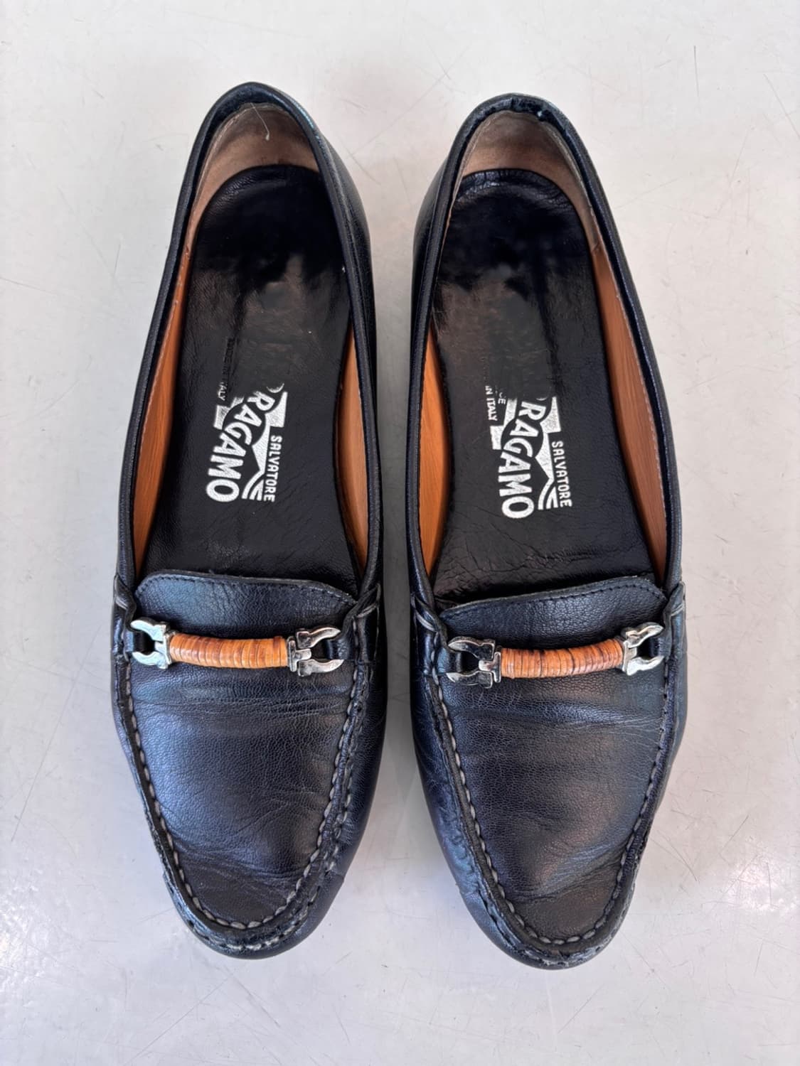 Vintage Ferragamo Leather Loafer 상품이미지5