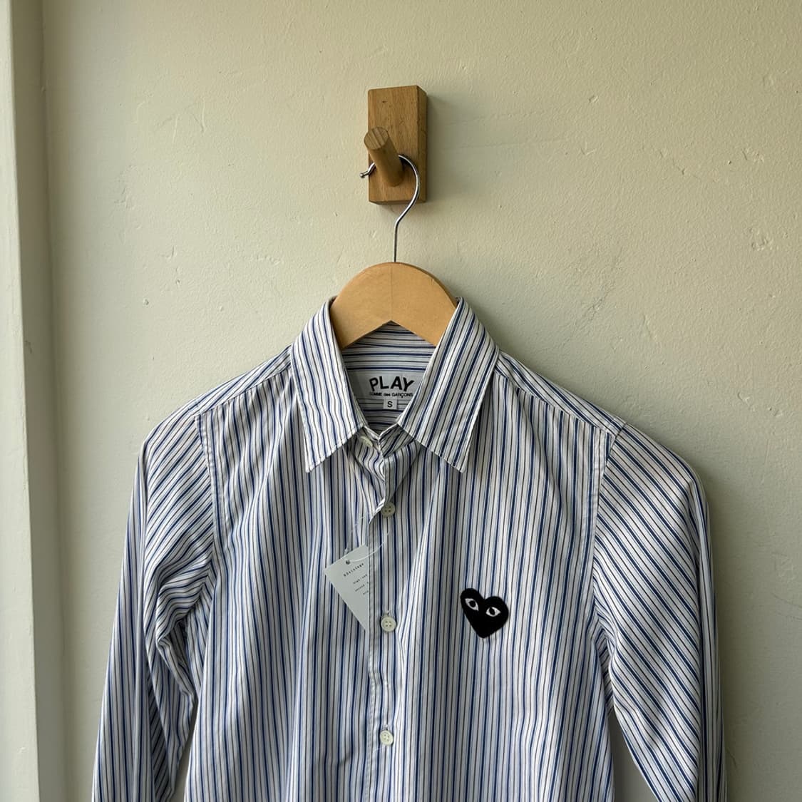 16432 - 꼼데가르송 블랙 와펜 스트라이프 셔츠 상품이미지2