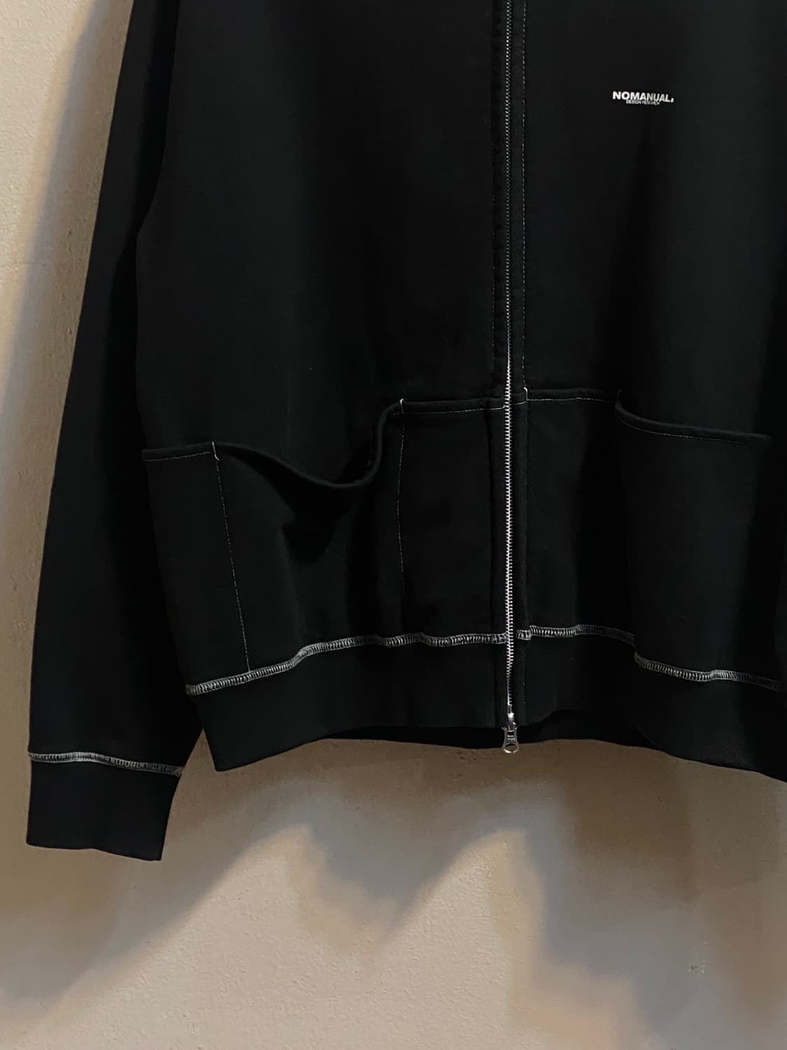 노매뉴얼 로고 집업 후디 상품이미지6