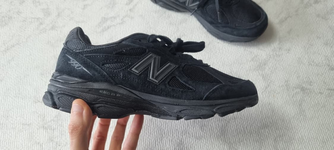 뉴발란스 990v3 트리플 블랙 250 상품이미지3