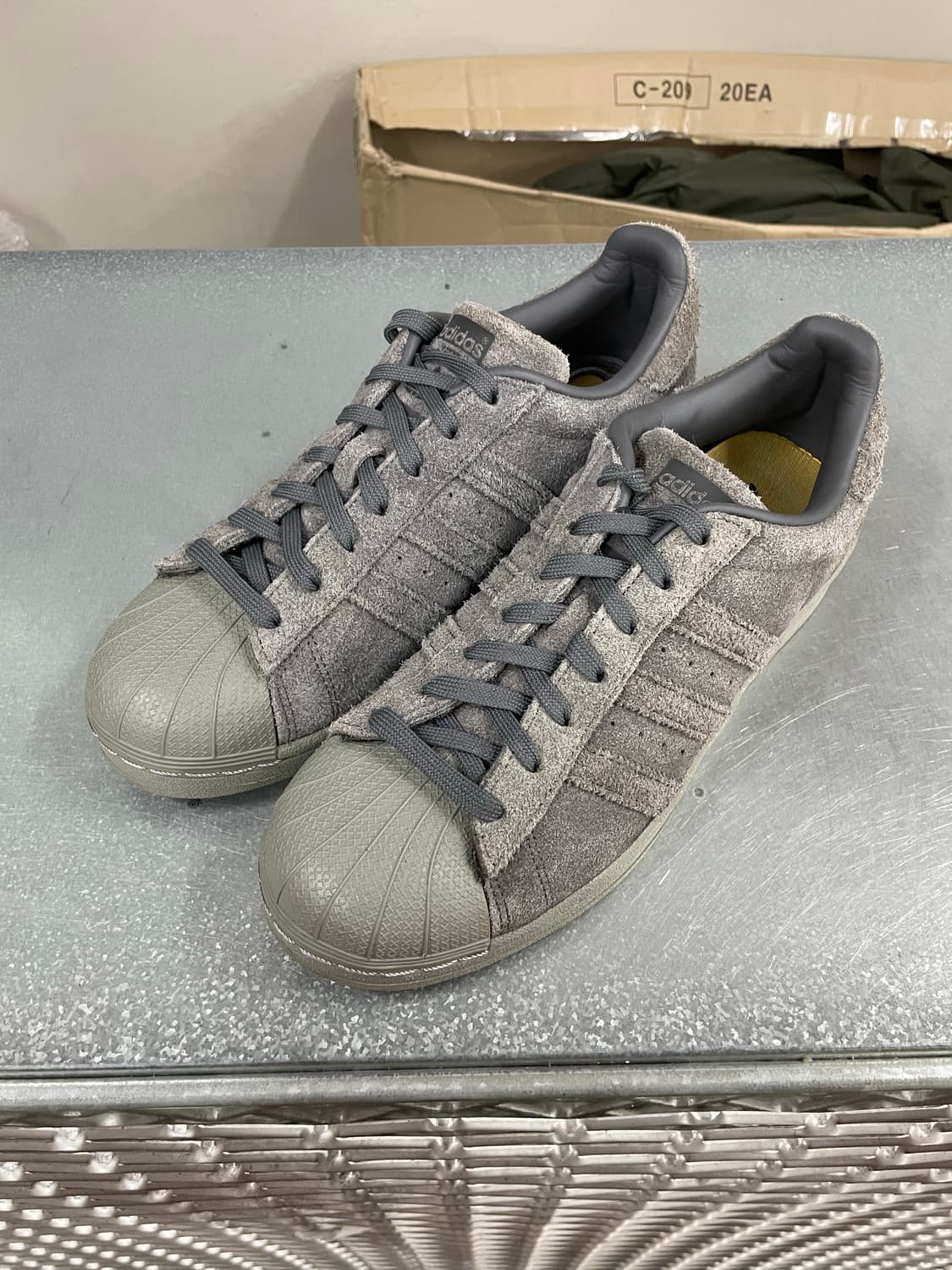 아디다스 슈퍼스타 그레이 유틸리티 블랙 260 상품이미지2