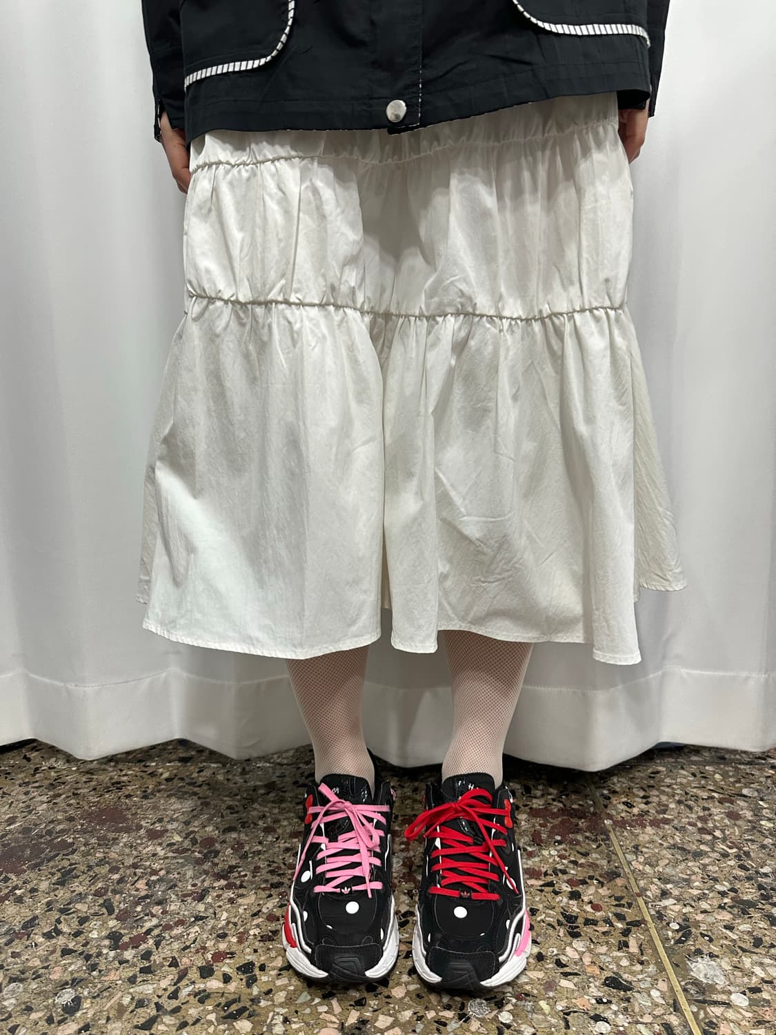 sanrio x adidas dot shoes 상품이미지5