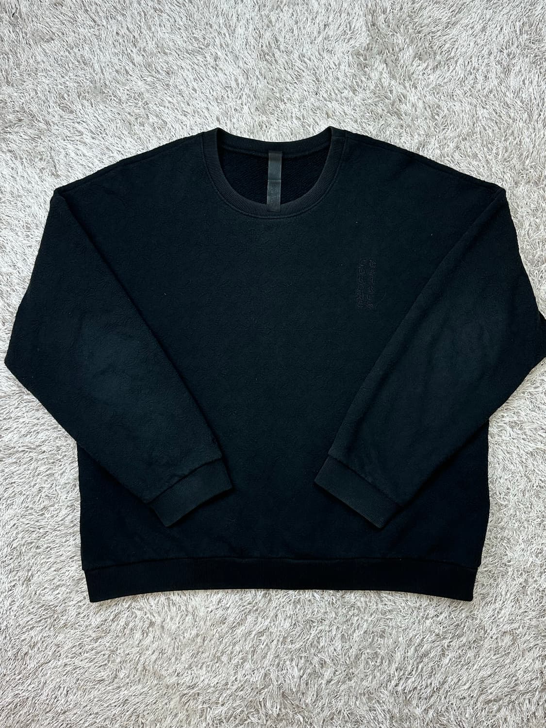 [L] 정품 크롬하츠 자수 모노그램 맨투맨 블랙 상품이미지2