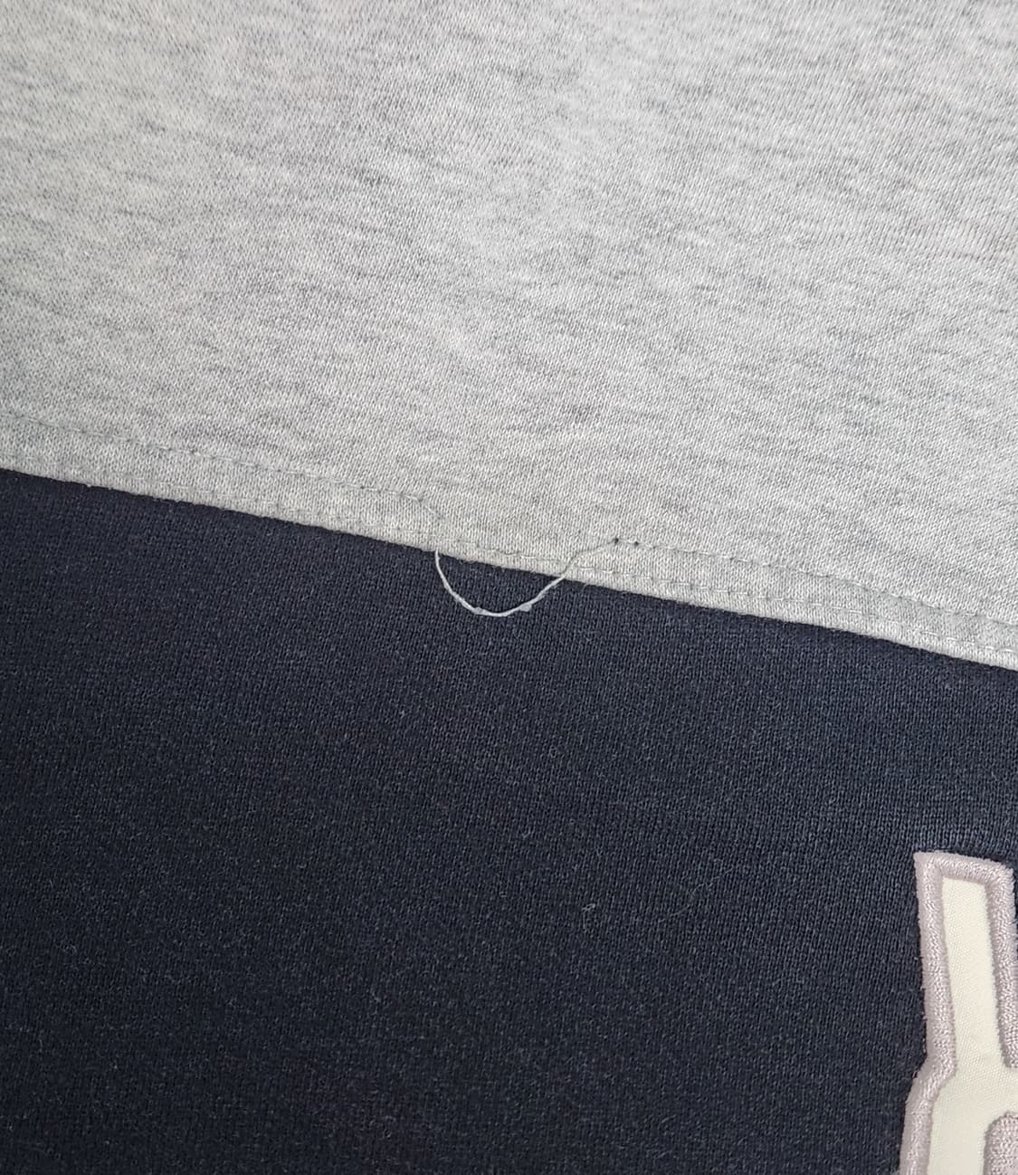 로카웨어 맨투맨 상품이미지4