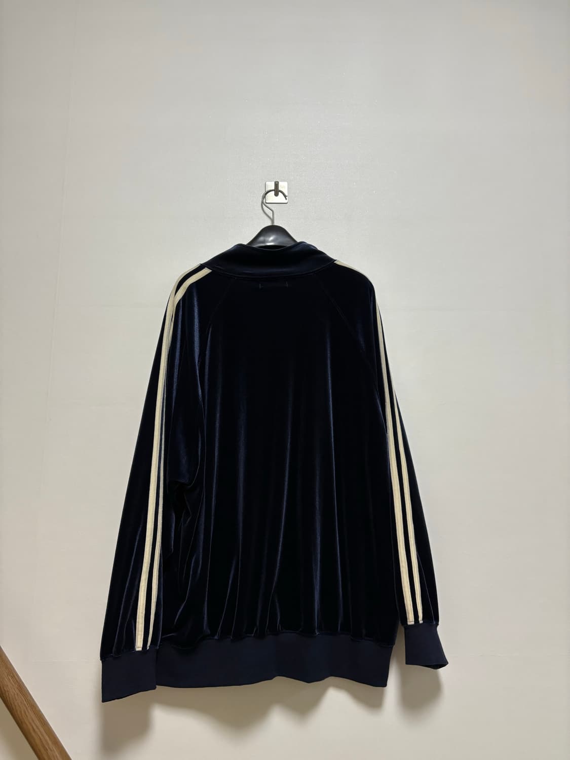 프릭스스토어 벨벳 트랙자켓 상품이미지3