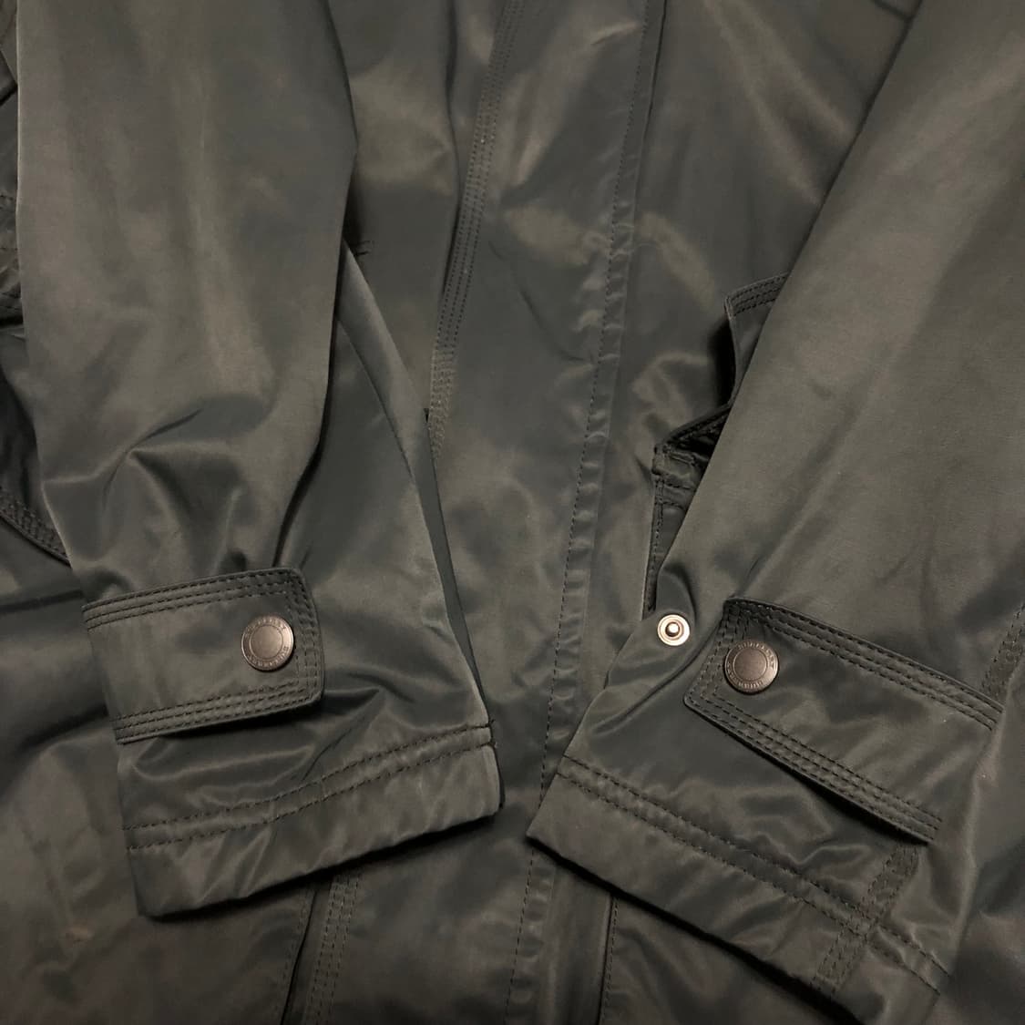 버버리 테크니컬 필드 파카  상품이미지7