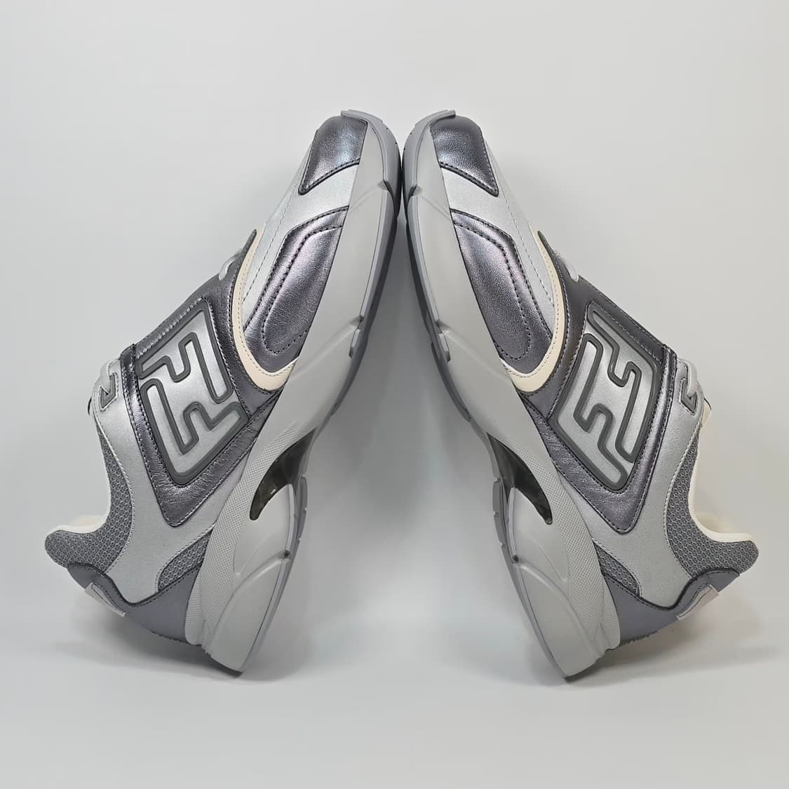 펜디 패스터 트레이너 스니커즈 ( 290 ) 상품이미지5