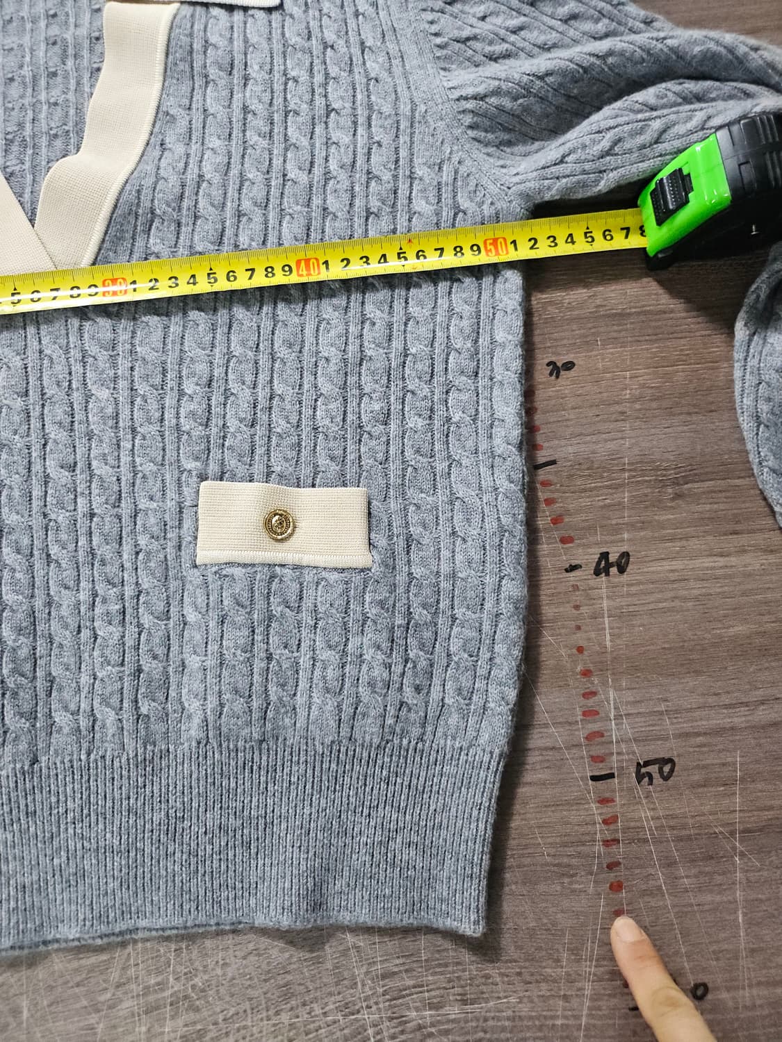 산드로 캐시미어 울 혼방 케이블 콘트라스트 칼라 가디건 1 상품이미지10