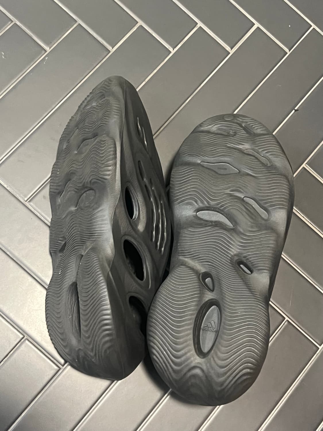 이지폼러너 오닉스 285 상품이미지2