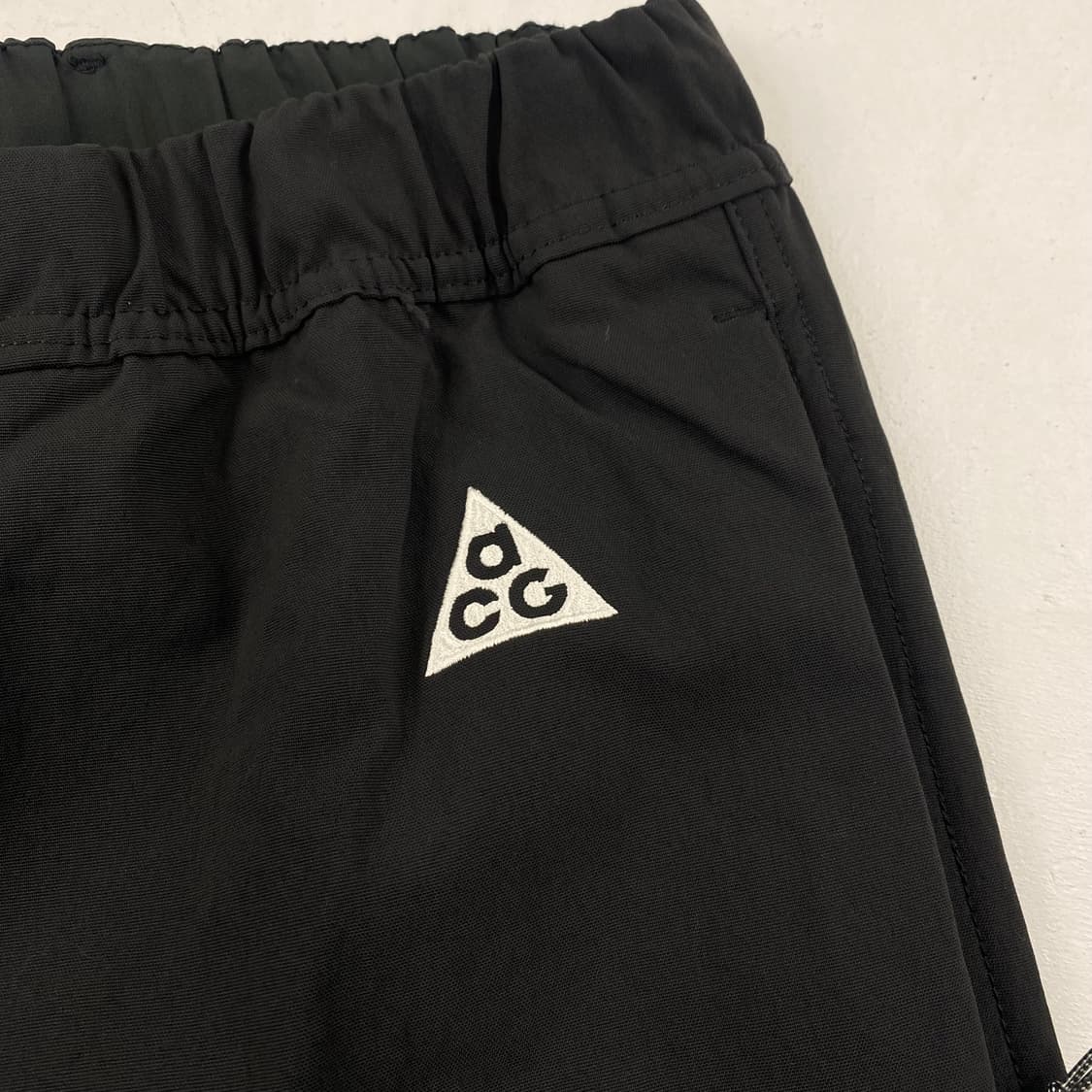 나이키 ACG 신형 블랙 트레일 팬츠 (100) 상품이미지3