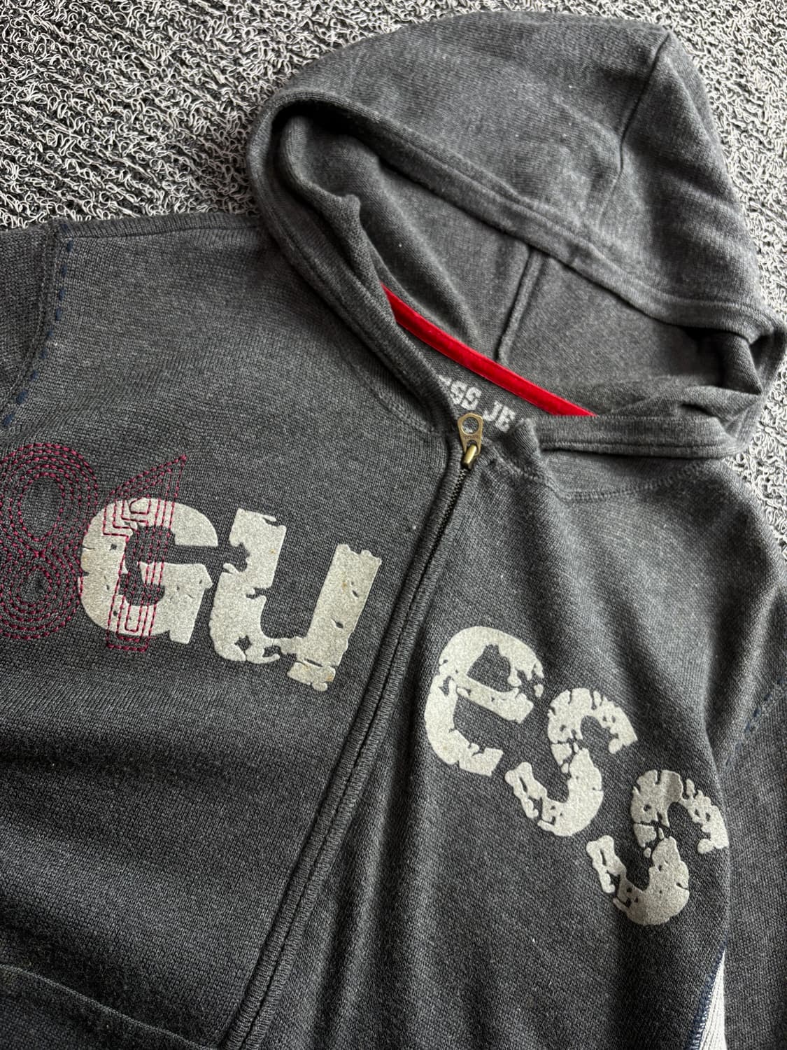 게스 빅로고 Y2K 후디 니크 집업 3114 상품이미지4