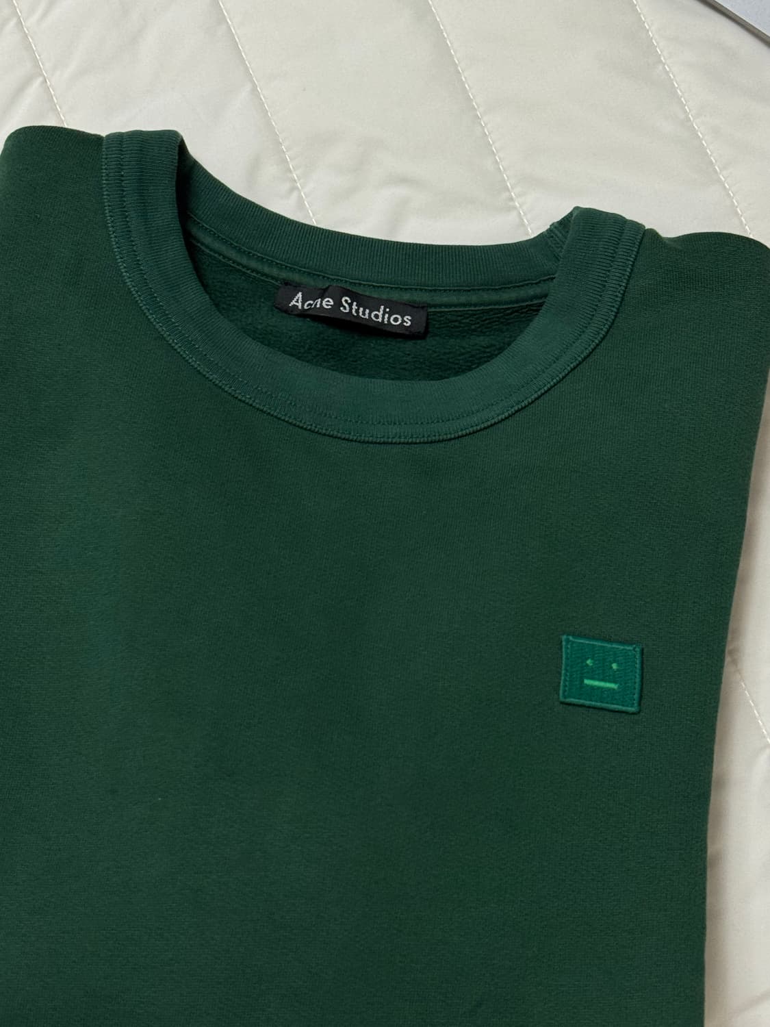 아크네 스튜디오 페어뷰 맨투맨 M (기모) 그린 상품이미지1