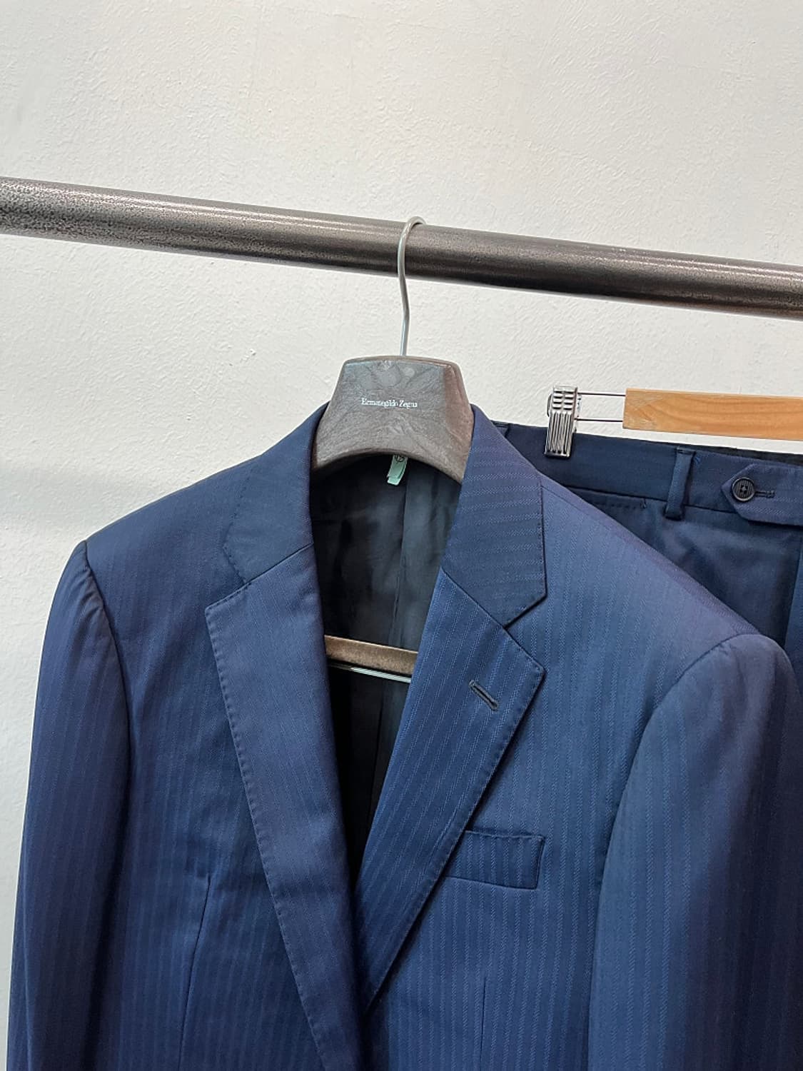 100-105,34) 알마니 네이비 슈트  상품이미지3