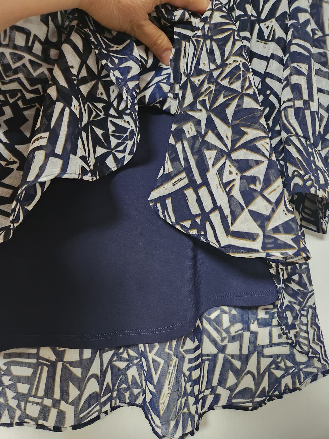 지센 민소매티와 쉬폰블라우스 세트105 상품이미지4