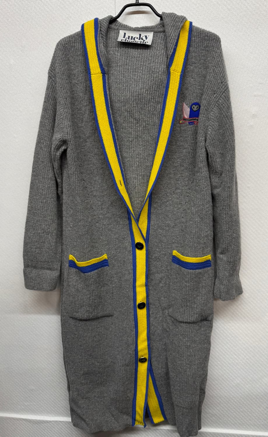 럭키슈에뜨 로고자수 배색 롱 후드가디건 M 상품이미지1