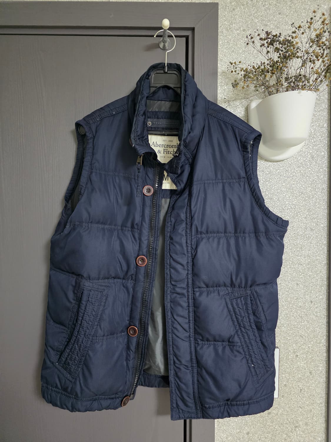 아베크롬비 남성 패딩 조끼 M 네이비 상품이미지1