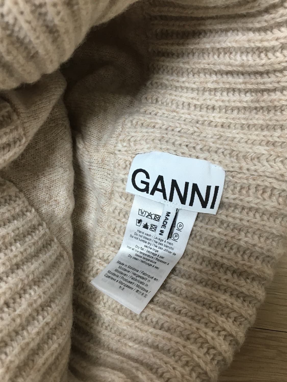 가니 여성 로고 패치 리브드 비니 - 샌드 상품이미지5