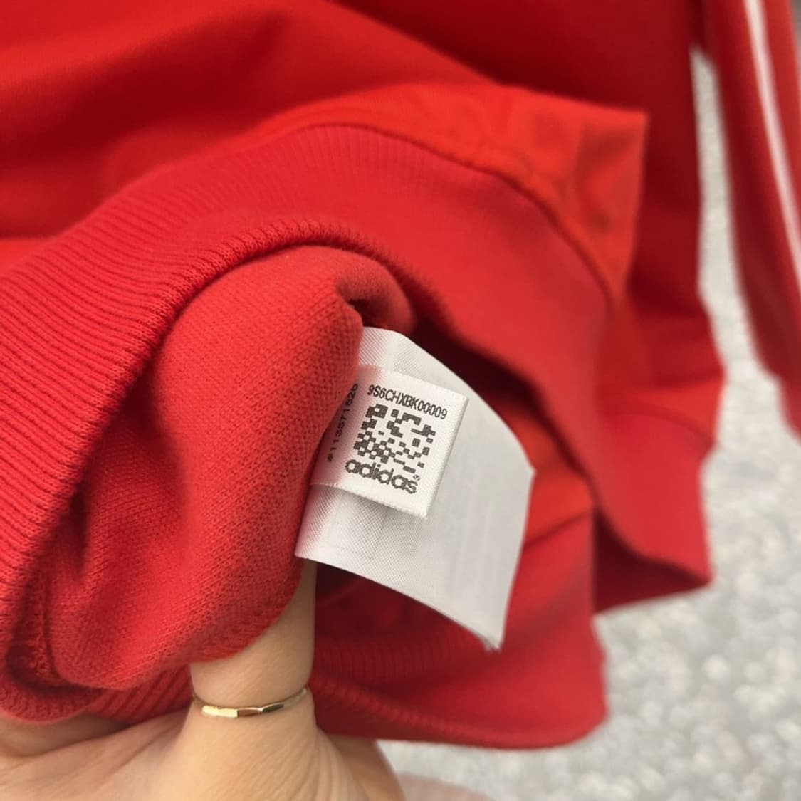 아디다스 레트로 Y2K 비비드레드 져지 집업 90 C07666 상품이미지7