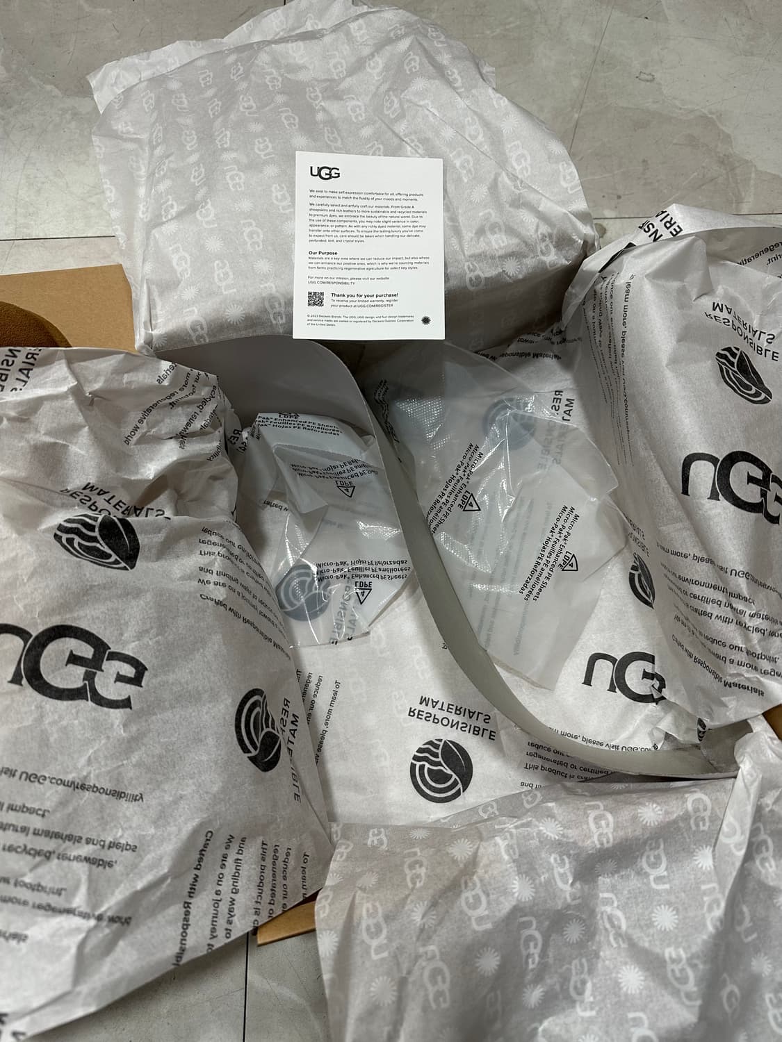 어그 타즐리타 체스트넛 230,240사이즈 새상품 상품이미지4