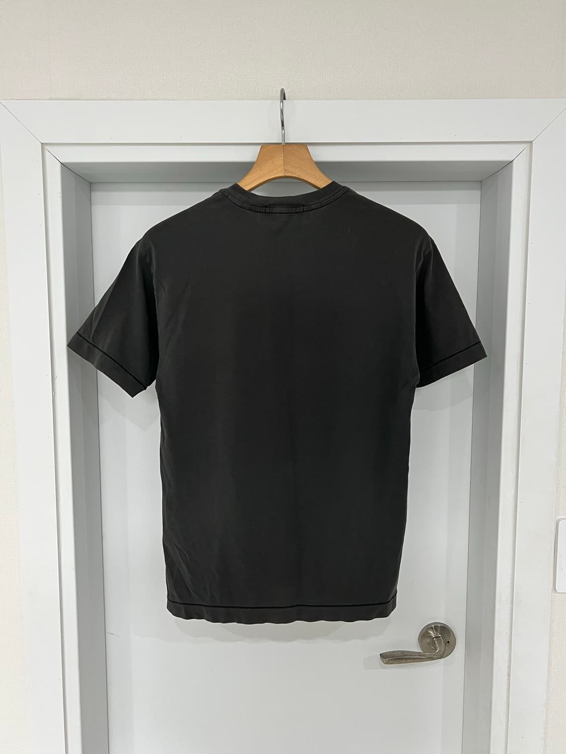 스톤 아일랜드 로고 패치 반팔티 상품이미지5