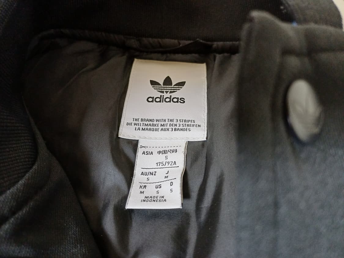 아디다스 바시티 붐버 누빔 자켓 상품이미지3