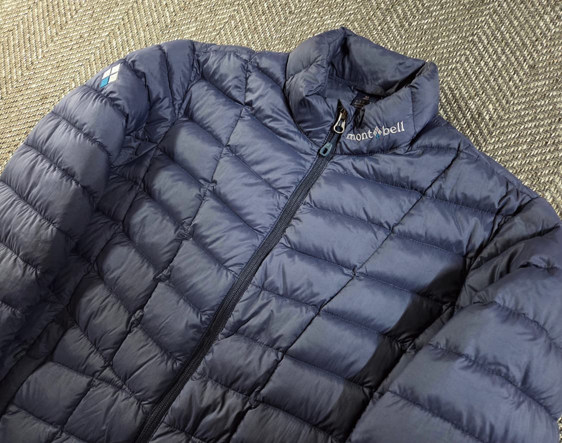 몽벨 Mont-bell 제나 경량 패딩
 상품이미지3
