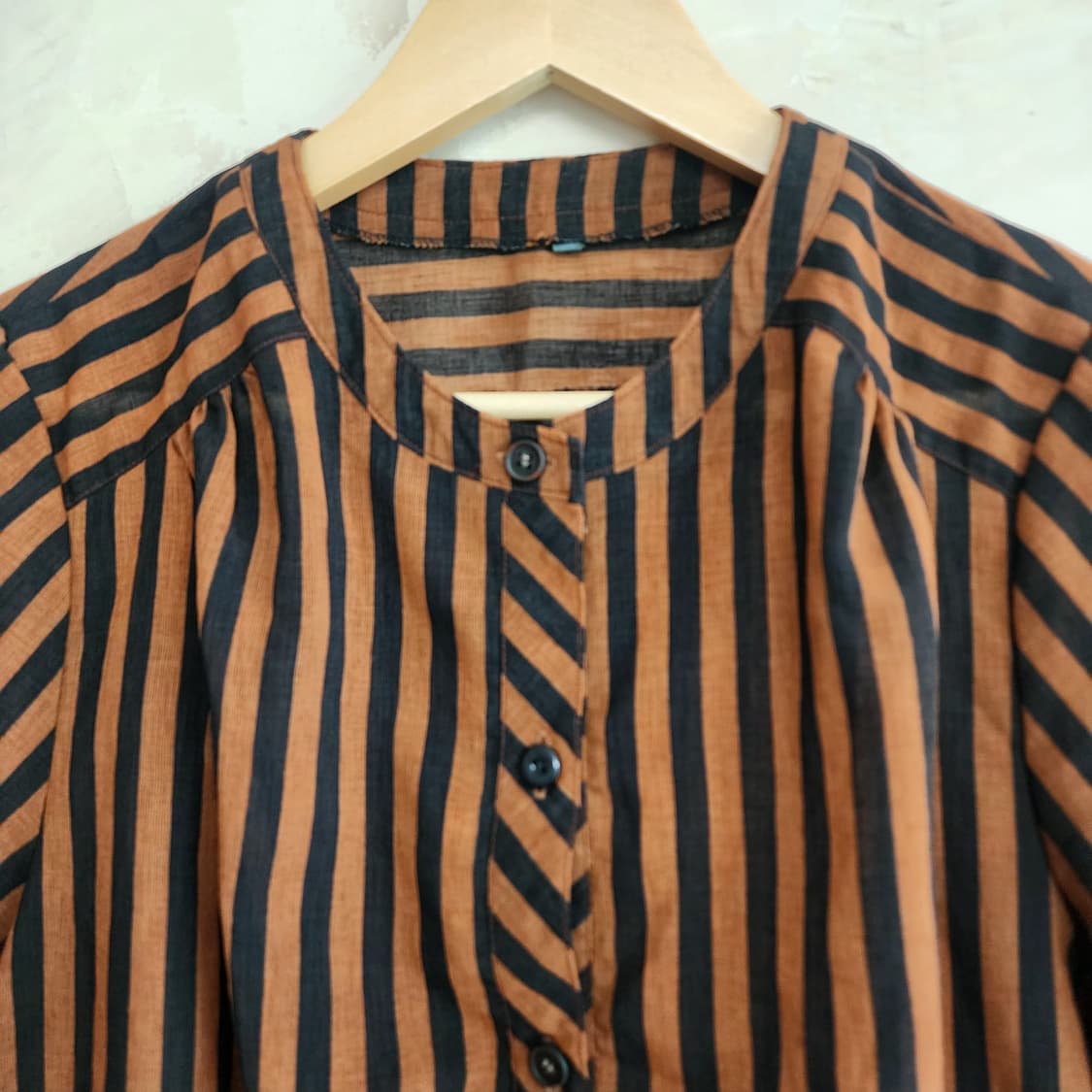 스트라이프 블라우스 상품이미지2