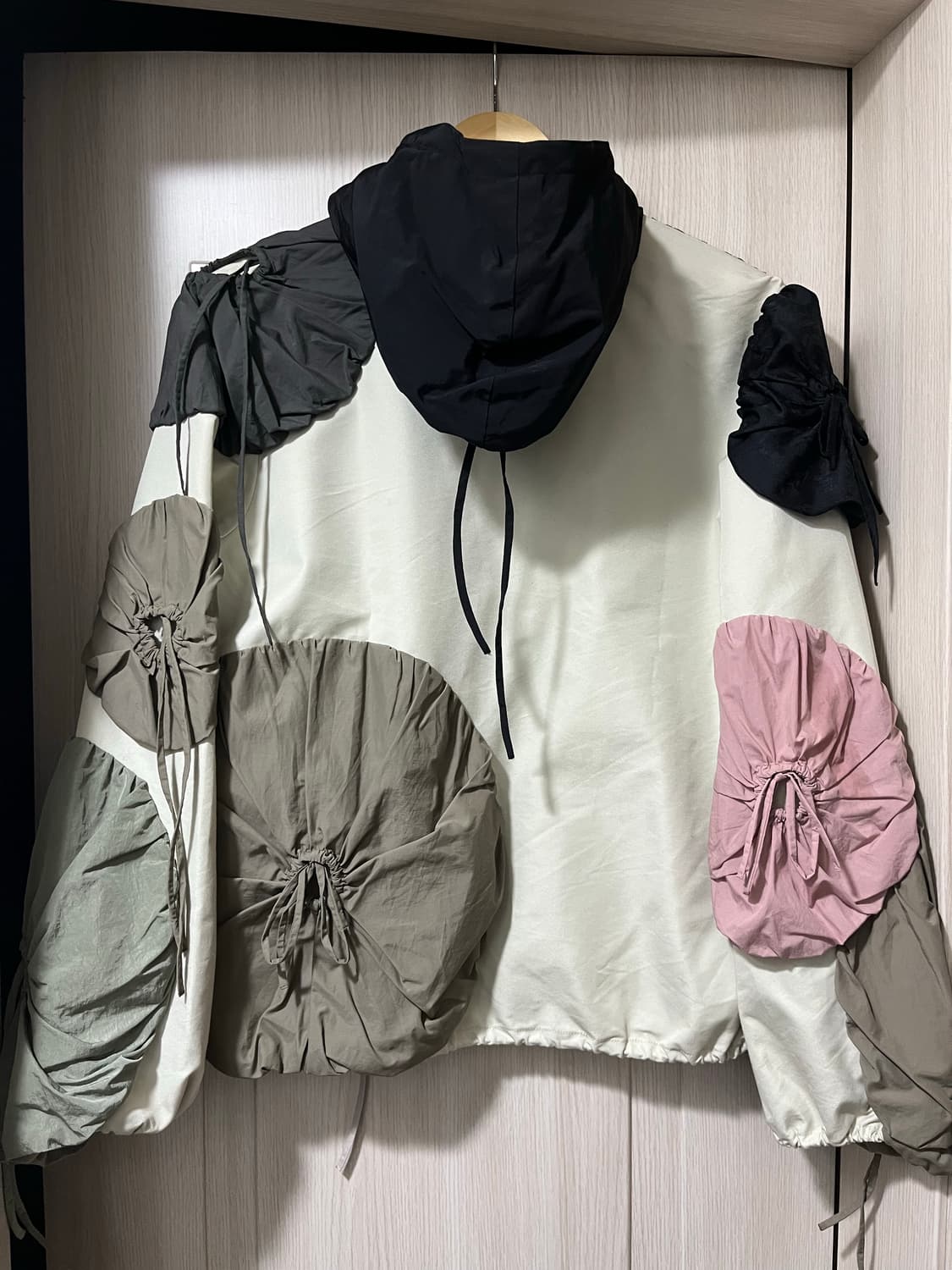 j.kim 제이킴 off white Pouch Jacket 자켓 상품이미지4