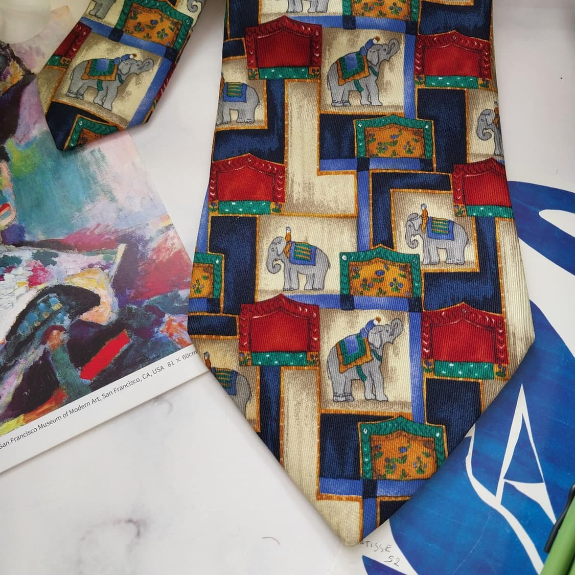 던힐 실크 베이지 코끼리 아트 패턴 넥타이 9.8cm A+등급 K1381 상품이미지3