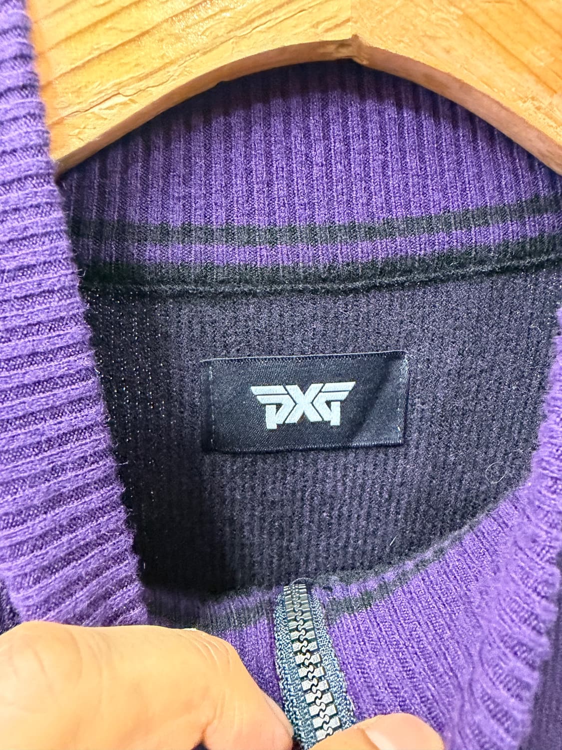 정품) PXG 남성 퍼플 블랙 하프넥 니트 100 상품이미지7