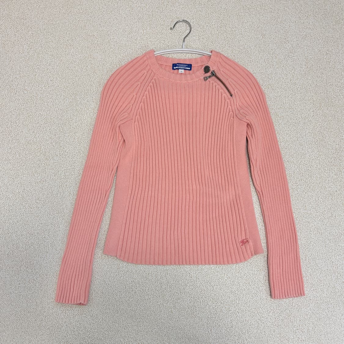 버버리 런던 골지 핑크 니트 상품이미지1